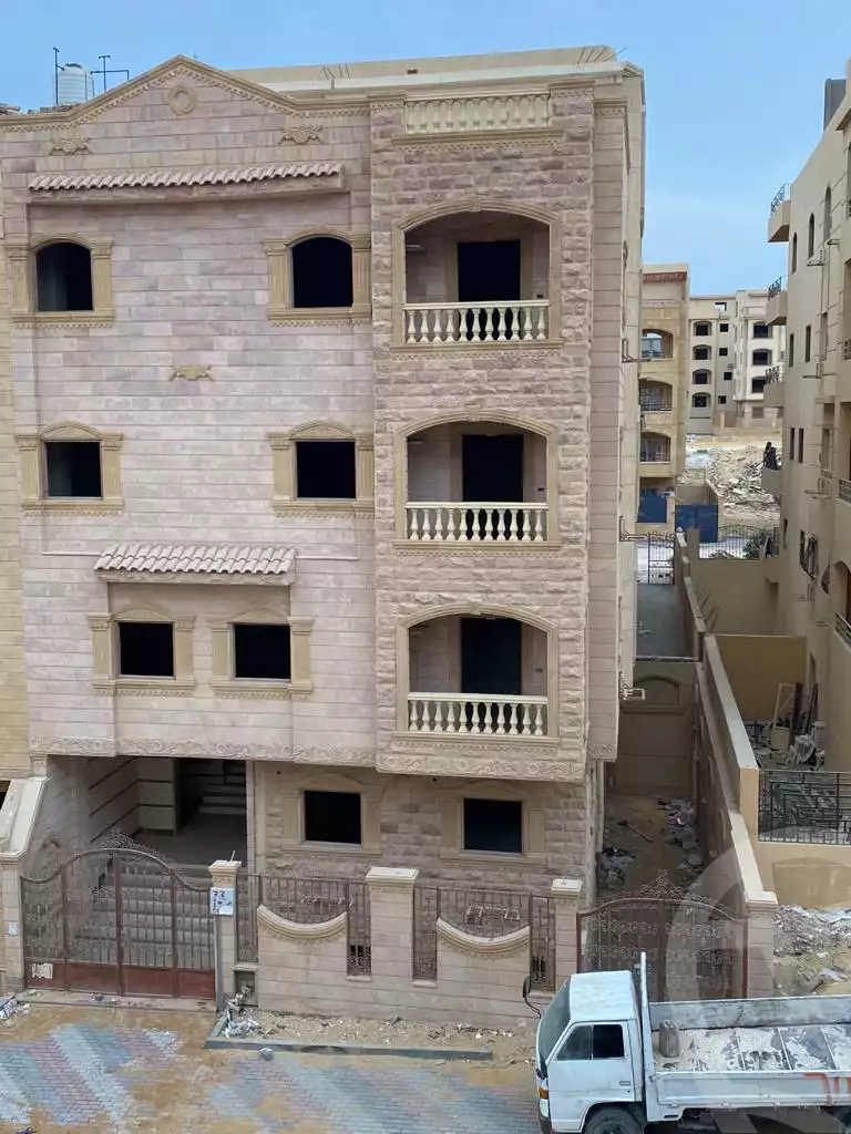 https://aqarmap.com.eg/ar/listing/6184314-for-sale-cairo-new-cairo-compounds-gardenia-hights-abo-el-hawl-abo-el-hawl-3