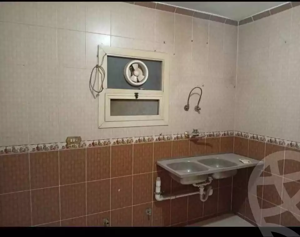 https://aqarmap.com.eg/en/listing/6184447-for-sale-cairo-ain-shams-ahmed-esmat-st