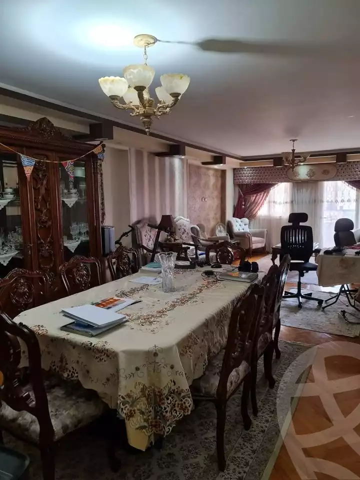 https://aqarmap.com.eg/ar/listing/6184511-for-sale-alexandria-glim