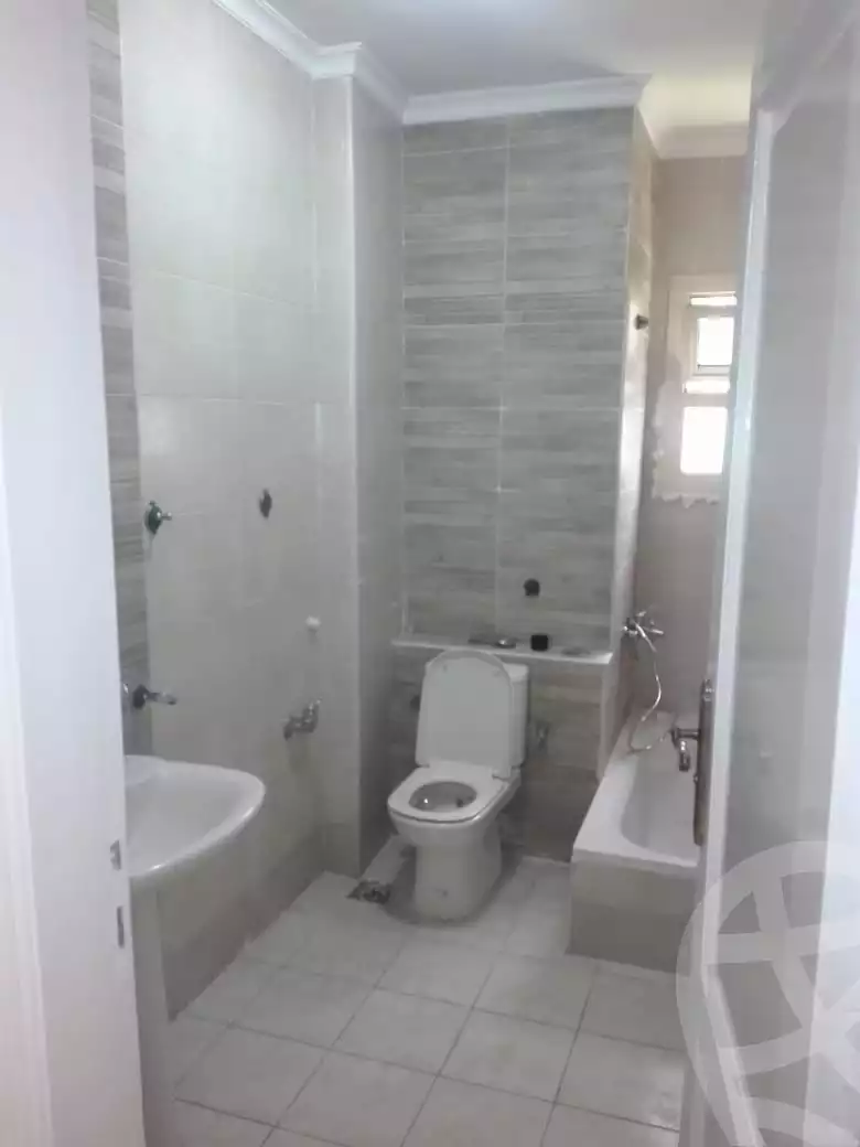 https://aqarmap.com.eg/ar/listing/6185746-for-rent-cairo-6th-of-october-hadaeq-october-kmbwnd-fy-hdyq-ktwbr-kenz