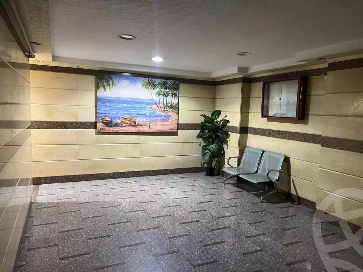 https://aqarmap.com.eg/en/listing/6186941-for-sale-cairo-el-zaytun-hlmy-lzytwn-ibn-el-hakam-sq