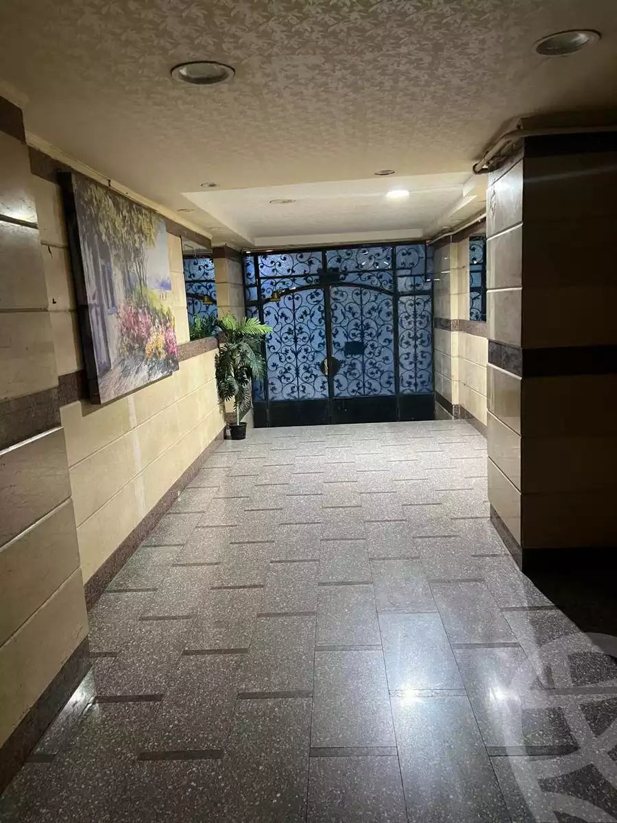 https://aqarmap.com.eg/en/listing/6186941-for-sale-cairo-el-zaytun-hlmy-lzytwn-ibn-el-hakam-sq