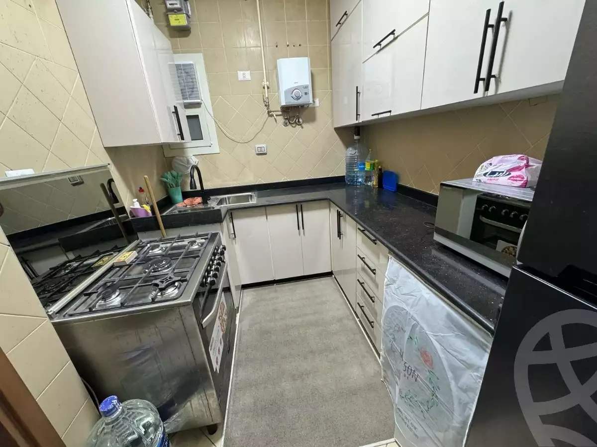 https://aqarmap.com.eg/en/listing/6186995-for-rent-cairo-el-sheikh-zayed-city-compounds-dh-drys