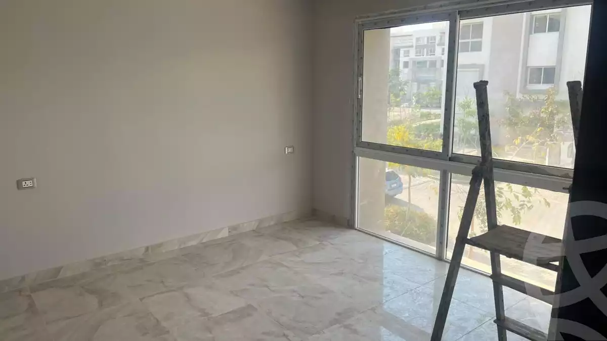 https://aqarmap.com.eg/ar/listing/6187446-for-rent-cairo-new-cairo-compounds-hyde-park-park-corner-hyde-park