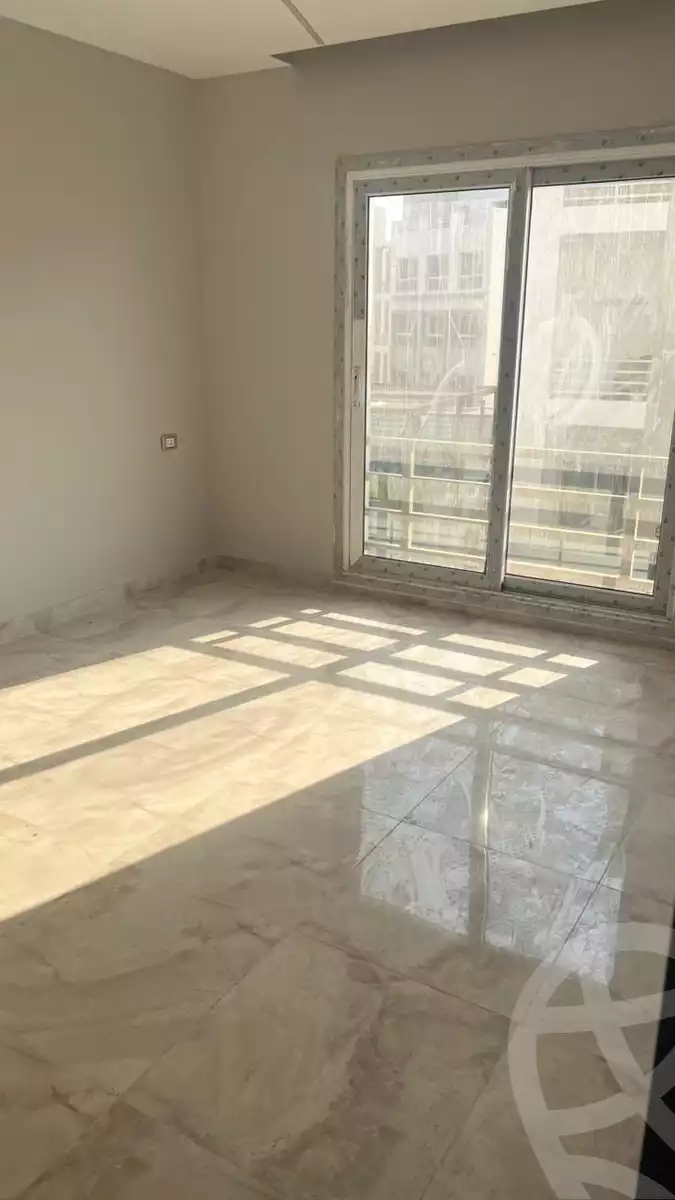 https://aqarmap.com.eg/ar/listing/6187446-for-rent-cairo-new-cairo-compounds-hyde-park-park-corner-hyde-park