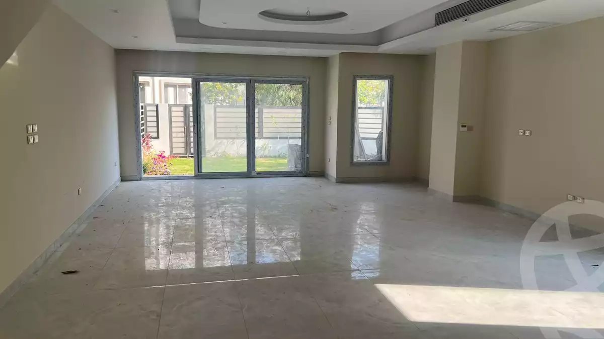 https://aqarmap.com.eg/ar/listing/6187446-for-rent-cairo-new-cairo-compounds-hyde-park-park-corner-hyde-park