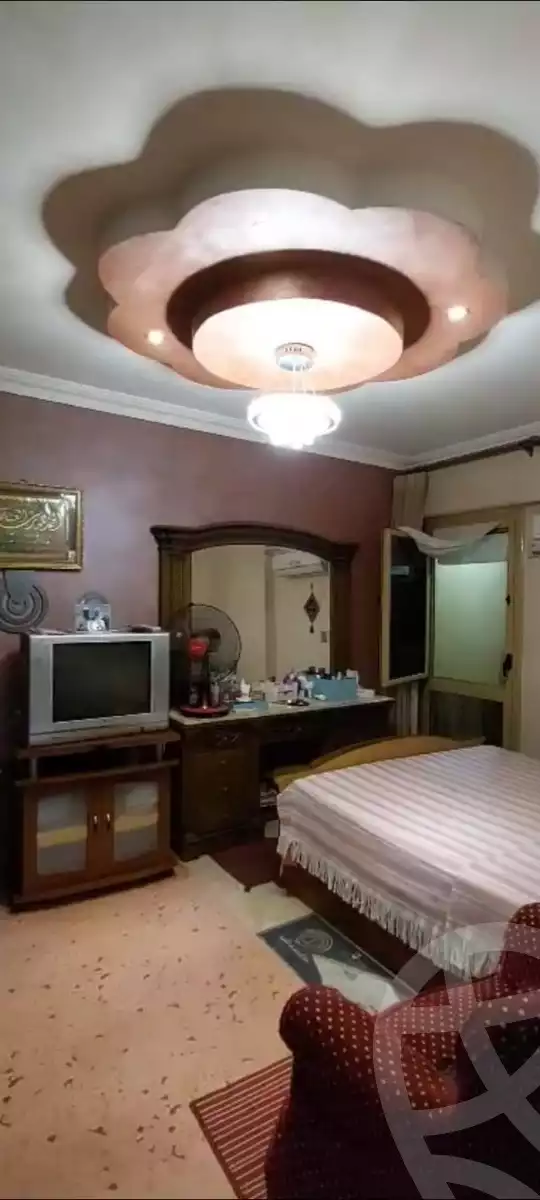 https://aqarmap.com.eg/ar/listing/6189352-for-sale-cairo-el-zaytun-lzytwn-lshrqy-shr-mstfy-bsh