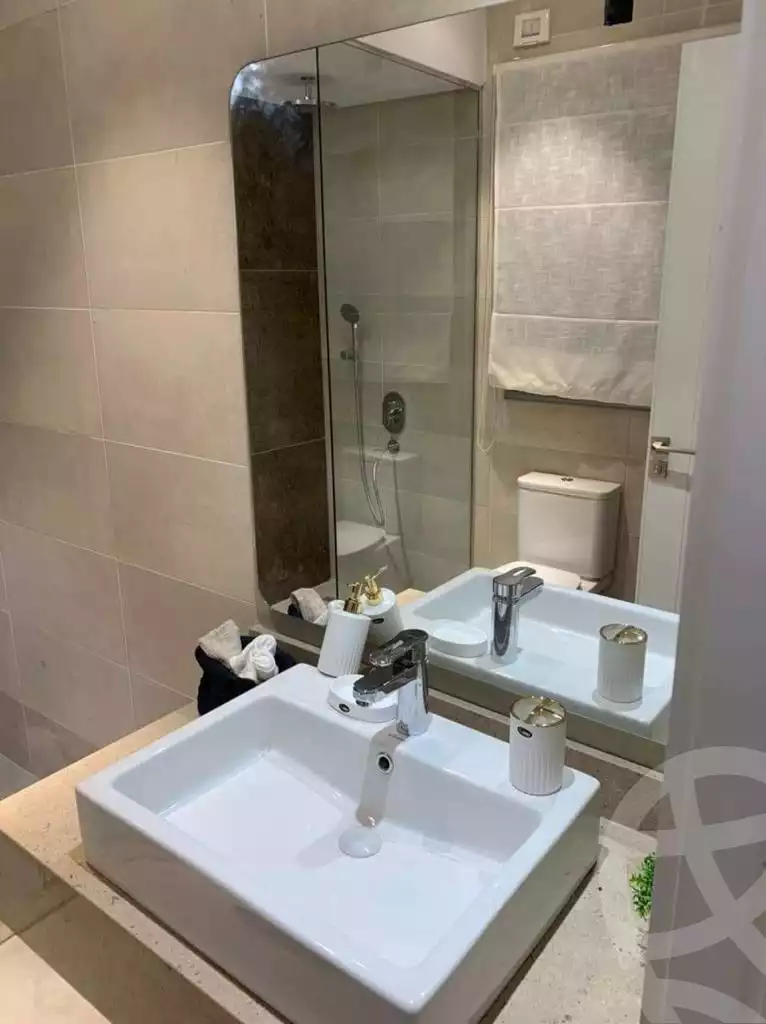 https://aqarmap.com.eg/ar/listing/6190417-for-sale-cairo-el-sheikh-zayed-city-compounds-kmbwnd-fyldj-wyst-dr-llttwyr