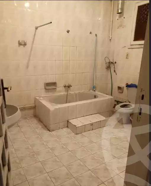 https://aqarmap.com.eg/ar/listing/6190430-for-sale-cairo-el-haram-el-maryotya-el-orouba-st