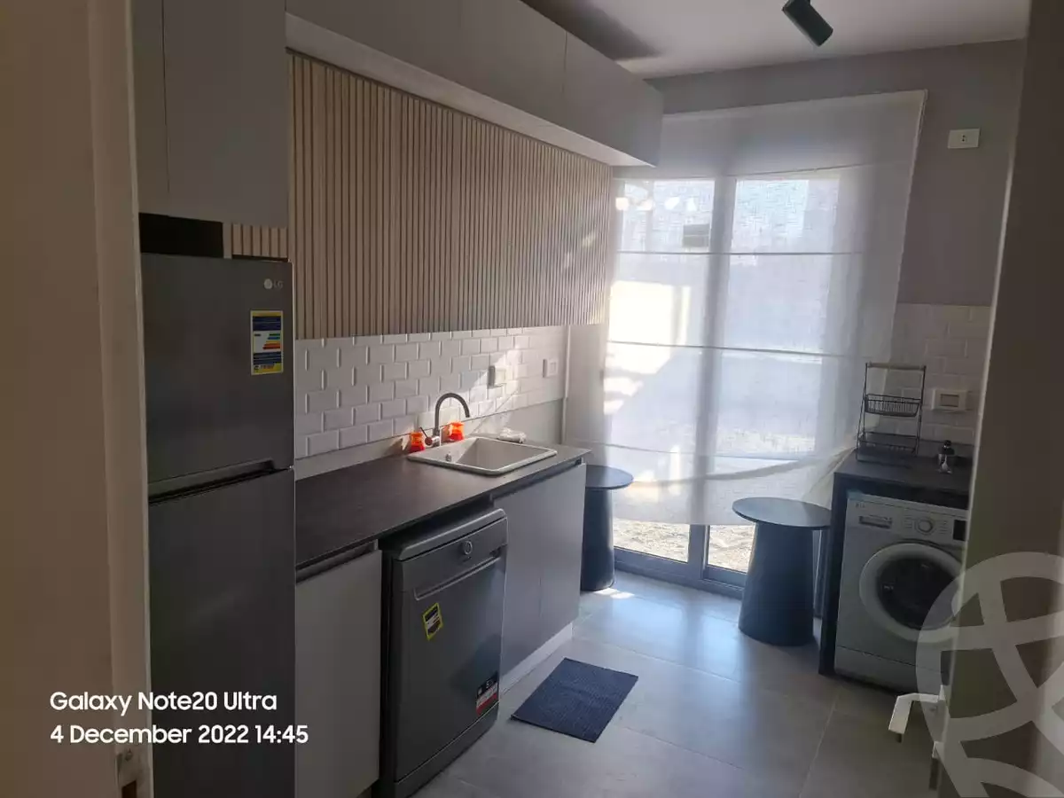 https://aqarmap.com.eg/ar/listing/6190465-for-sale-cairo-el-sheikh-zayed-city-compounds-kmbwnd-fyldj-wyst-dr-llttwyr