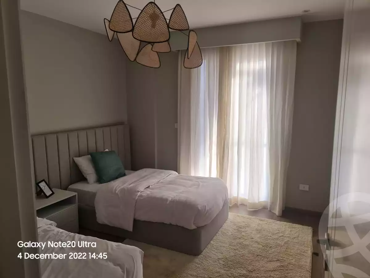 https://aqarmap.com.eg/ar/listing/6190465-for-sale-cairo-el-sheikh-zayed-city-compounds-kmbwnd-fyldj-wyst-dr-llttwyr