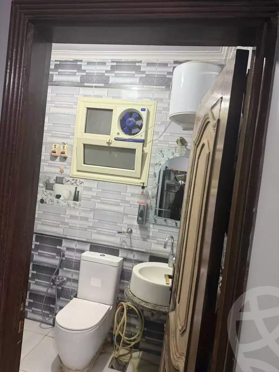https://aqarmap.com.eg/ar/listing/6192441-for-sale-cairo-helwan-hadayek-helwan-nile-corniche-st