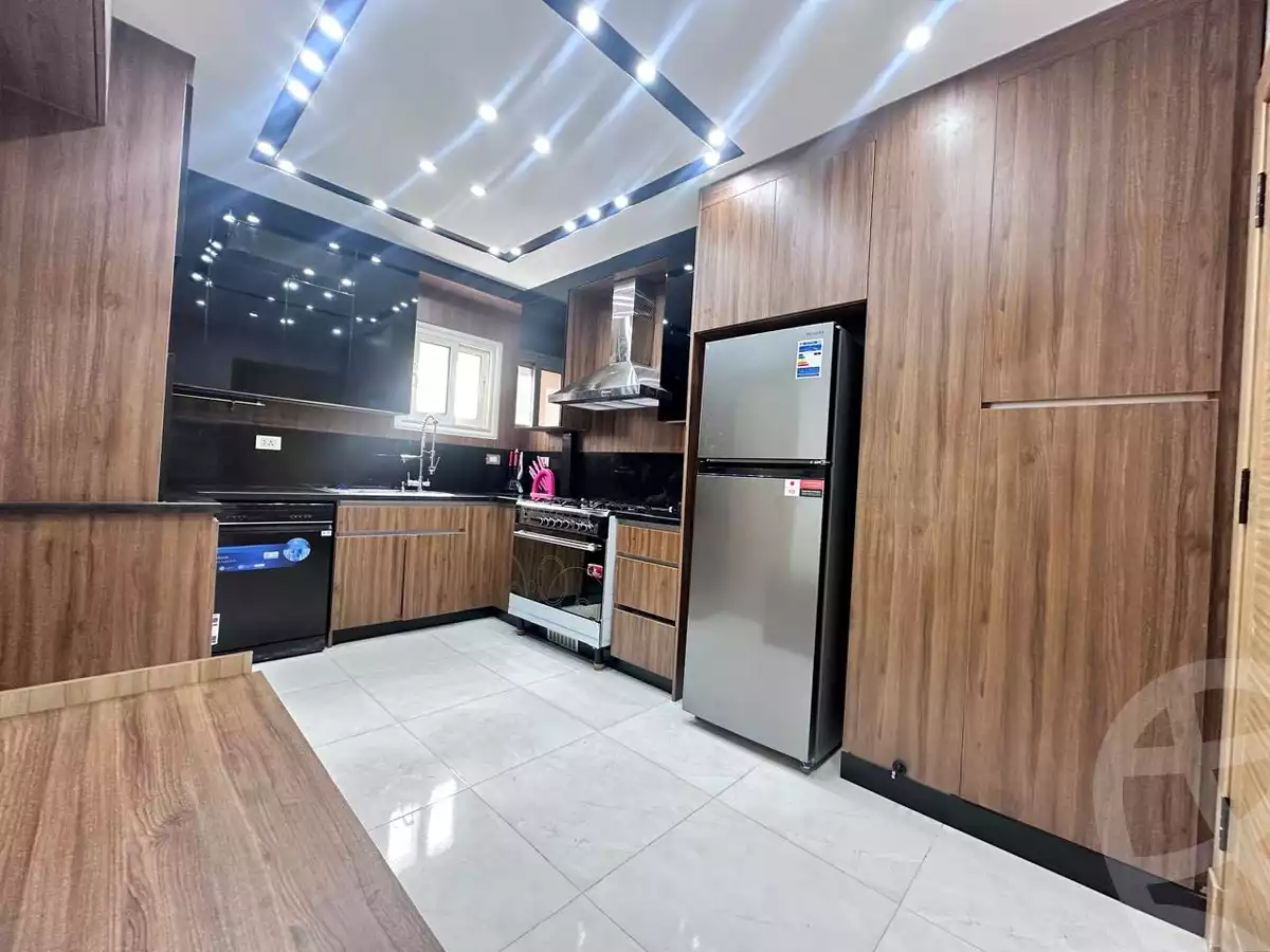 https://aqarmap.com.eg/ar/listing/6192581-for-rent-cairo-el-sheikh-zayed-city-el-hay-elthamen-area-3