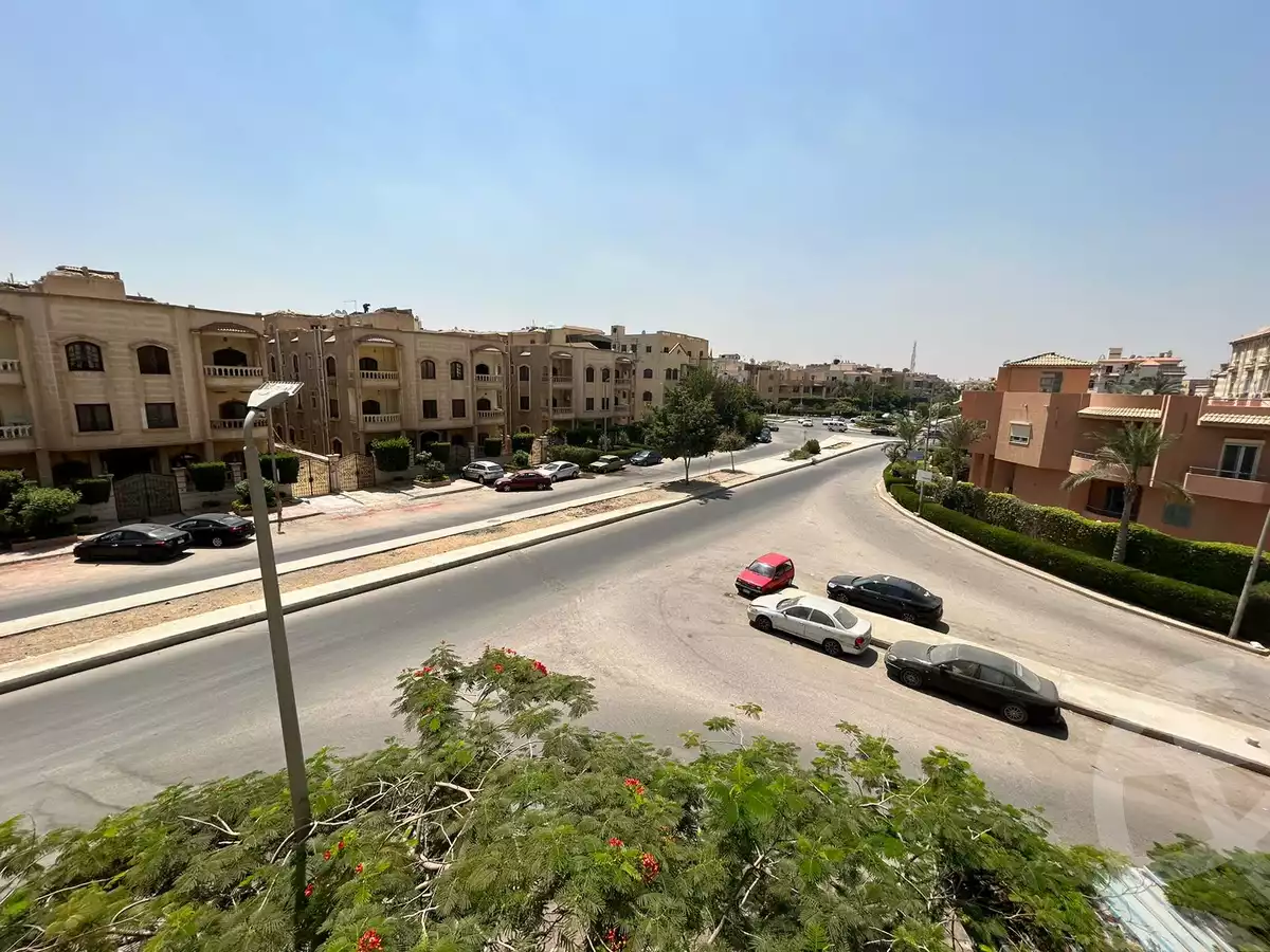 https://aqarmap.com.eg/ar/listing/6194047-for-sale-cairo-new-cairo-el-ahyaa-third-neighborhood-street-1