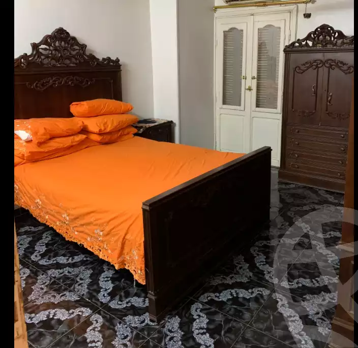 https://aqarmap.com.eg/en/listing/6195016-for-sale-cairo-helwan-helwan-el-sharkeya-heidar-st