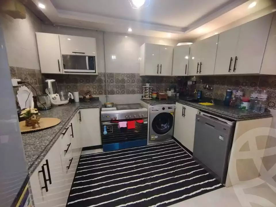 https://aqarmap.com.eg/ar/listing/6195139-for-sale-alexandria-fleming-abd-el-fattah-el-taweel-st