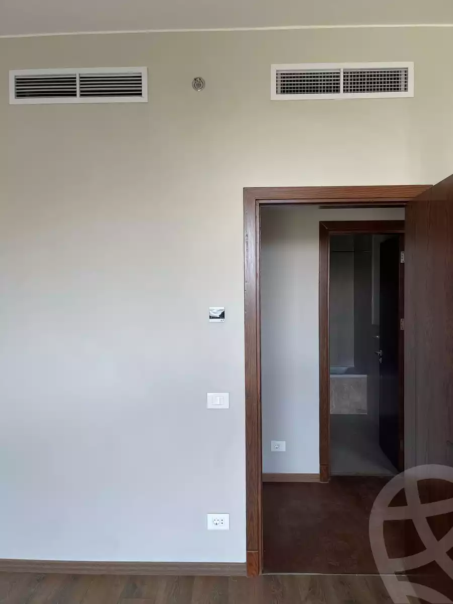 https://aqarmap.com.eg/en/listing/6195140-for-rent-cairo-6th-of-october-compounds-aeon
