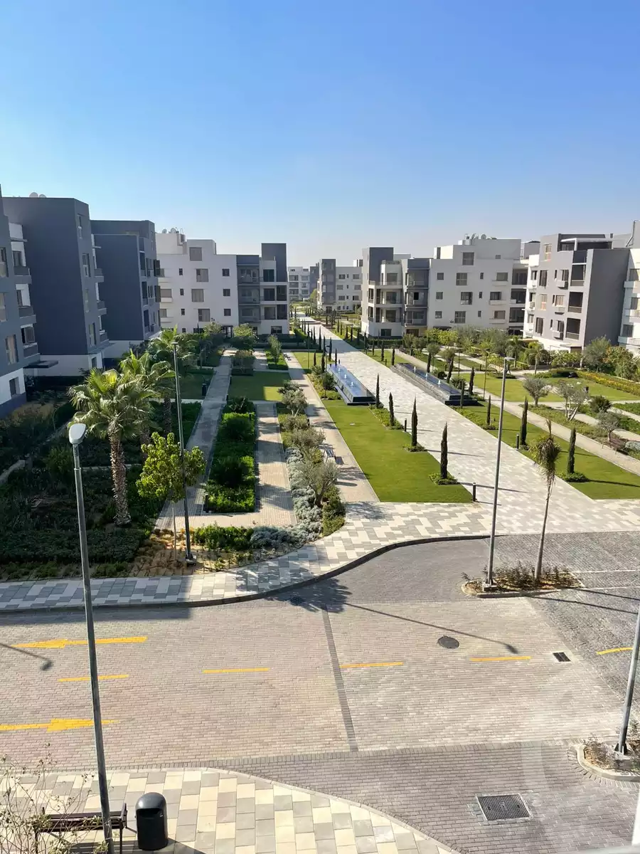 https://aqarmap.com.eg/en/listing/6195140-for-rent-cairo-6th-of-october-compounds-aeon