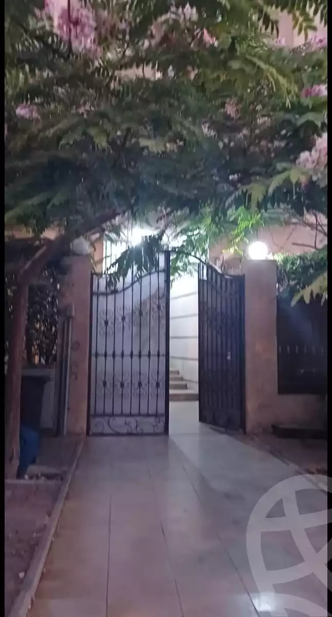 https://aqarmap.com.eg/ar/listing/6195602-for-rent-cairo-new-cairo-gharb-arabila-doctor-hani-maher-st