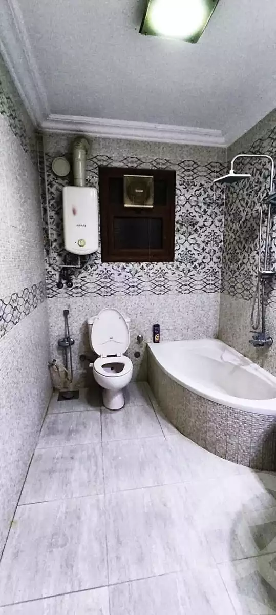 https://aqarmap.com.eg/ar/listing/6197276-for-sale-cairo-ain-shams-ain-shams-el-sharkia