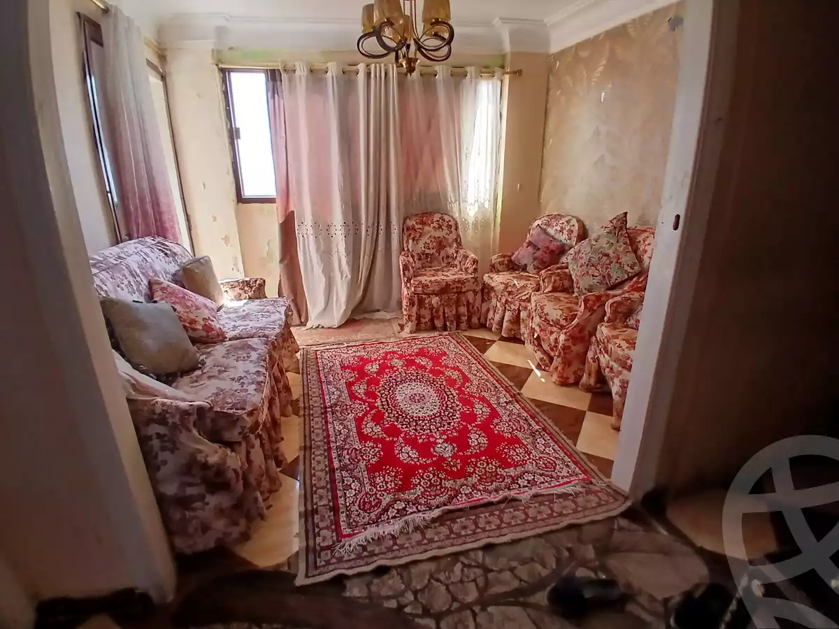 https://aqarmap.com.eg/ar/listing/6197636-for-rent-alexandria-bahray-el-anfoshy-al-gomrok-al-kadem-st