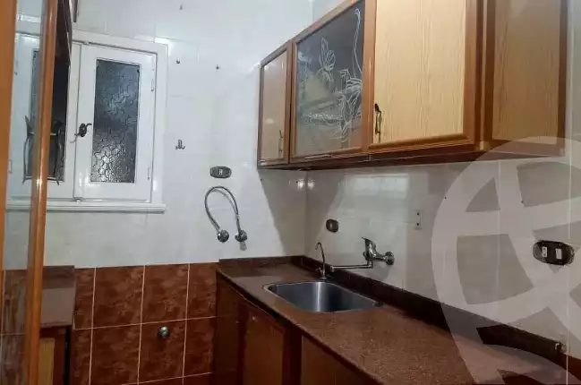 https://aqarmap.com.eg/en/listing/6197877-for-sale-alexandria-sydy-bshr-sydy-bshr-bhry-mohamed-el-srafi-st.