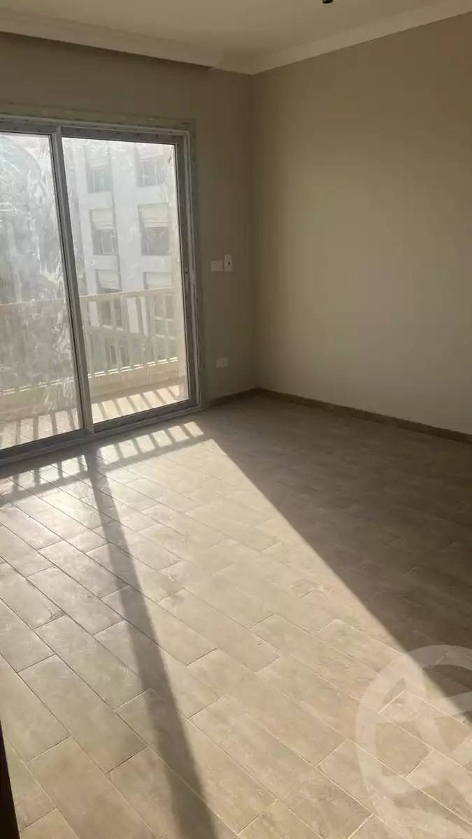 https://aqarmap.com.eg/ar/listing/6198340-for-rent-cairo-new-cairo-compounds-hyde-park-park-corner-hyde-park