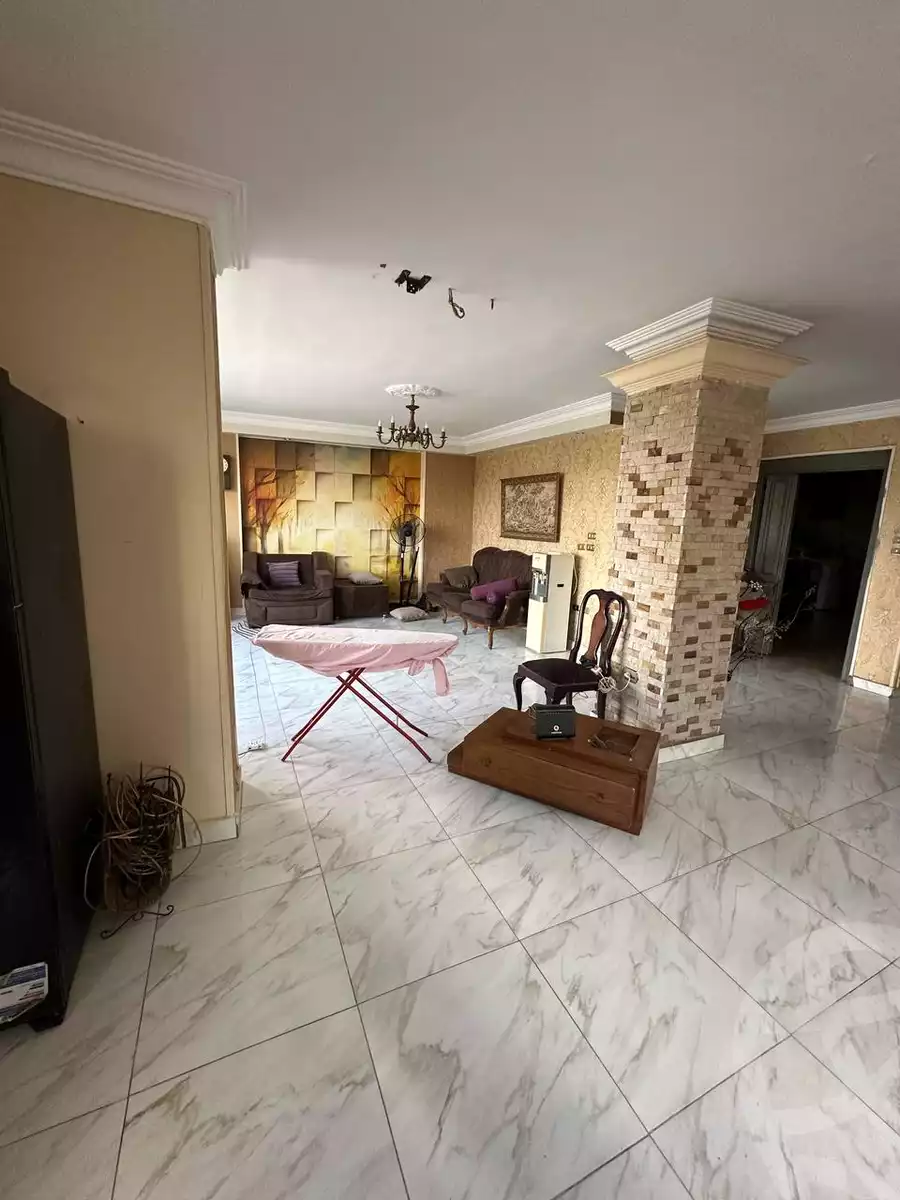https://aqarmap.com.eg/en/listing/6198619-for-sale-cairo-el-sheikh-zayed-city-el-hay-eltaseaa-area-4