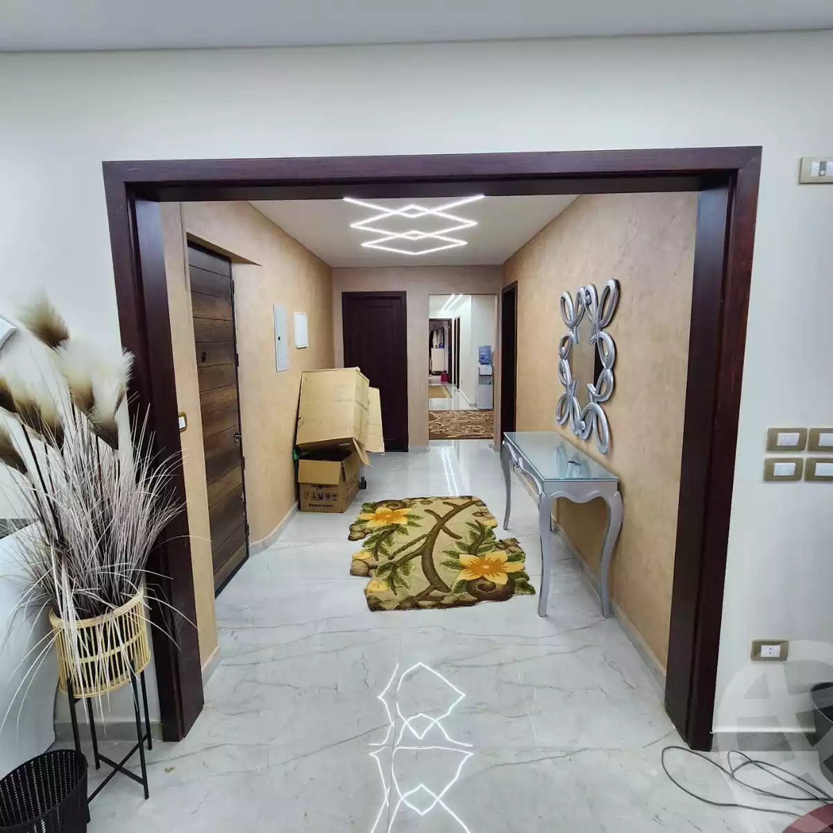 https://aqarmap.com.eg/en/listing/6198645-for-sale-cairo-el-sheikh-zayed-city-compounds-el-khamayel