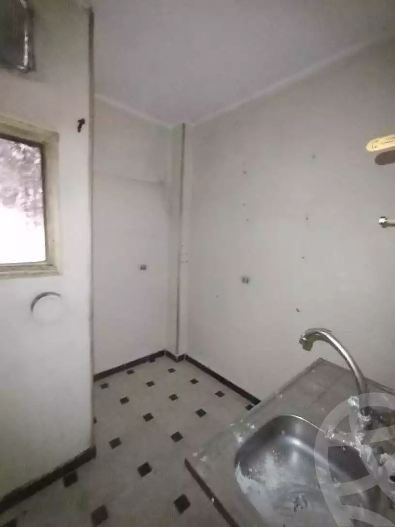 https://aqarmap.com.eg/en/listing/6199093-for-rent-qalyubia-shubra-el-khaima-om-bayoumi