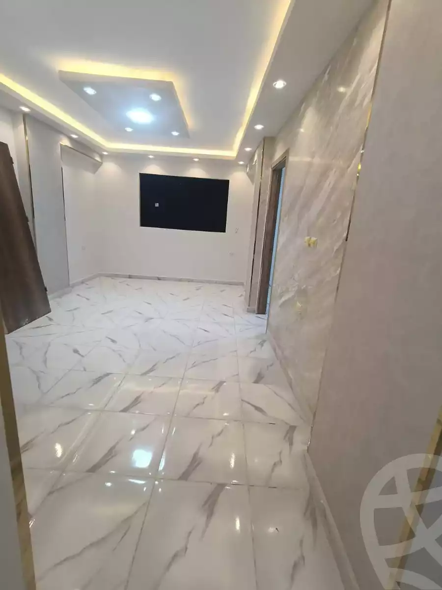 https://aqarmap.com.eg/ar/listing/6201559-for-sale-cairo-helwan-hadayek-helwan-el-eshrein-st