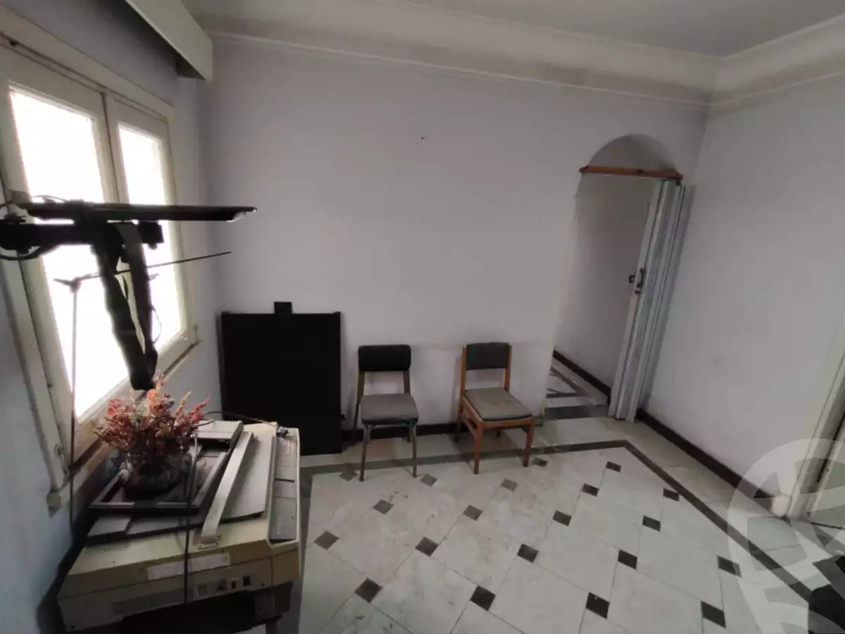 https://aqarmap.com.eg/ar/listing/6201632-for-rent-cairo-downtown-abdeen-mohammed-farid-st