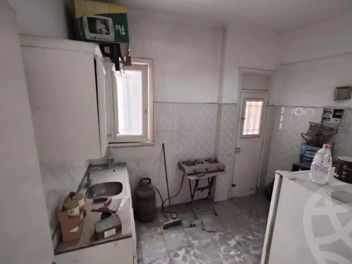https://aqarmap.com.eg/ar/listing/6201632-for-rent-cairo-downtown-abdeen-mohammed-farid-st