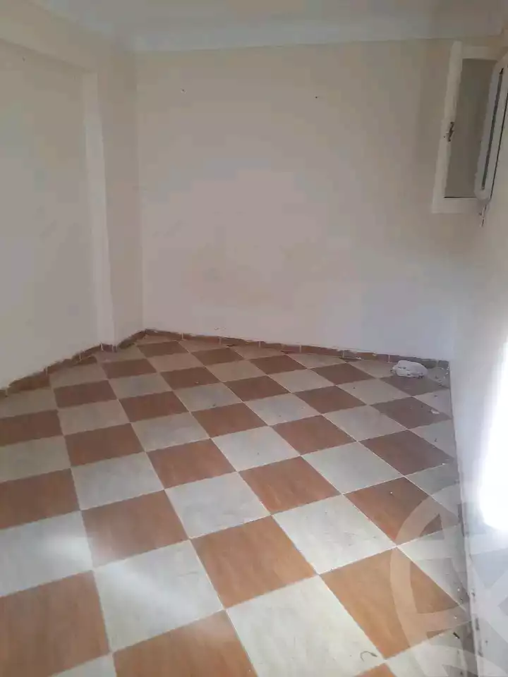 https://aqarmap.com.eg/en/listing/6201486-for-sale-alexandria-bakoos-al-anbari-st