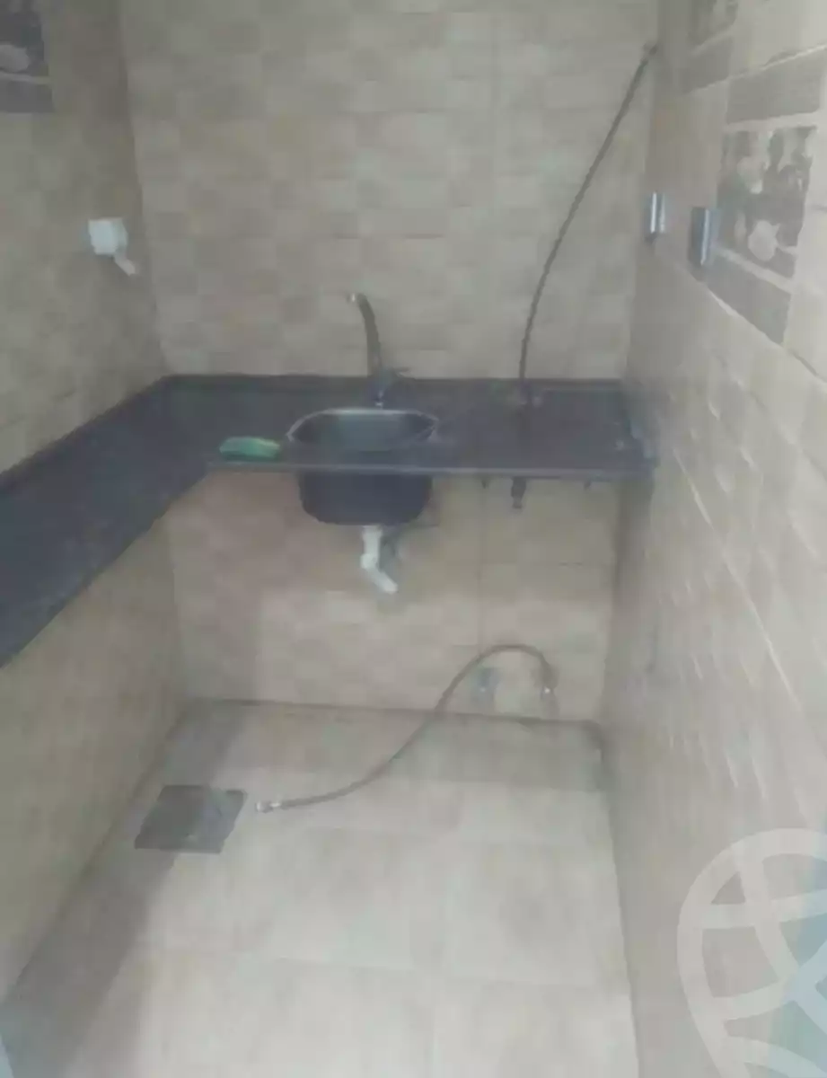 https://aqarmap.com.eg/ar/listing/6202192-for-rent-alexandria-ganaklis-shr-mrtdy-bsh