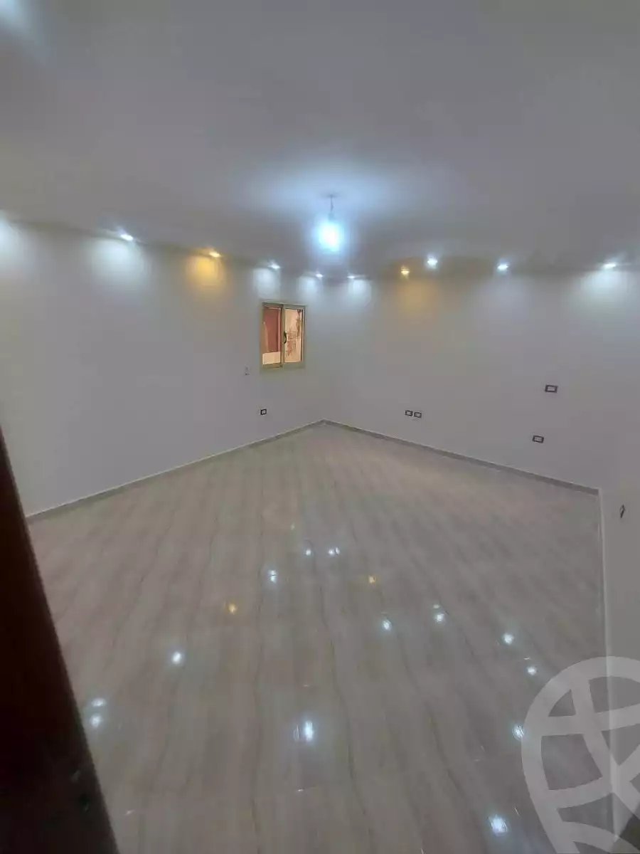 https://aqarmap.com.eg/en/listing/6203031-for-sale-cairo-helwan-helwan-el-sharkeya-ryad-pasha-st