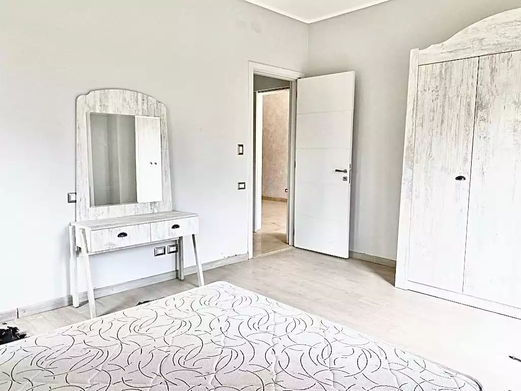 https://aqarmap.com.eg/ar/listing/6203107-for-sale-cairo-new-cairo-compounds-kmbwnd-fyldj-jyt-blm-hylz