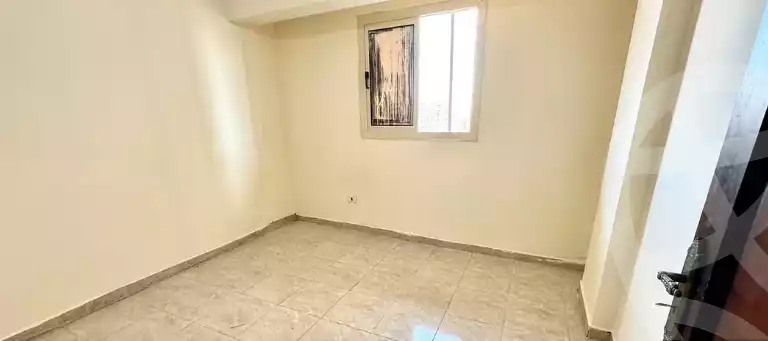 https://aqarmap.com.eg/en/listing/6203474-for-sale-alexandria-ganaklis-shr-mrtdy-bsh
