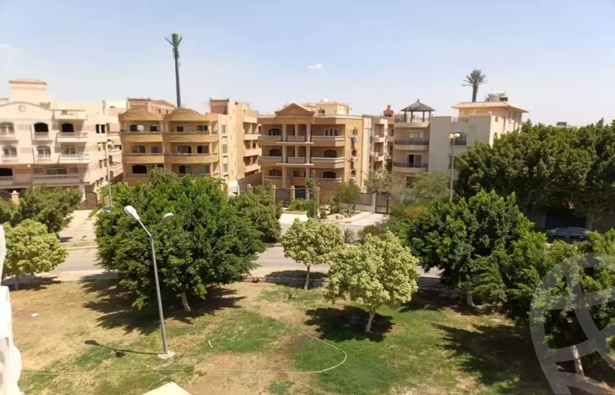 https://aqarmap.com.eg/en/listing/6203475-for-sale-cairo-el-shorouk-lhy-lthlth-grb-neighbourhood-4-mohammed-el-kasbagy-st