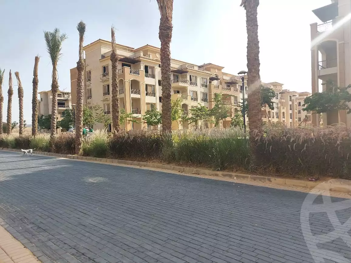 https://aqarmap.com.eg/en/listing/6203580-for-sale-cairo-new-cairo-compounds-stwn-ryzydns-by-ar-y-llttwyr