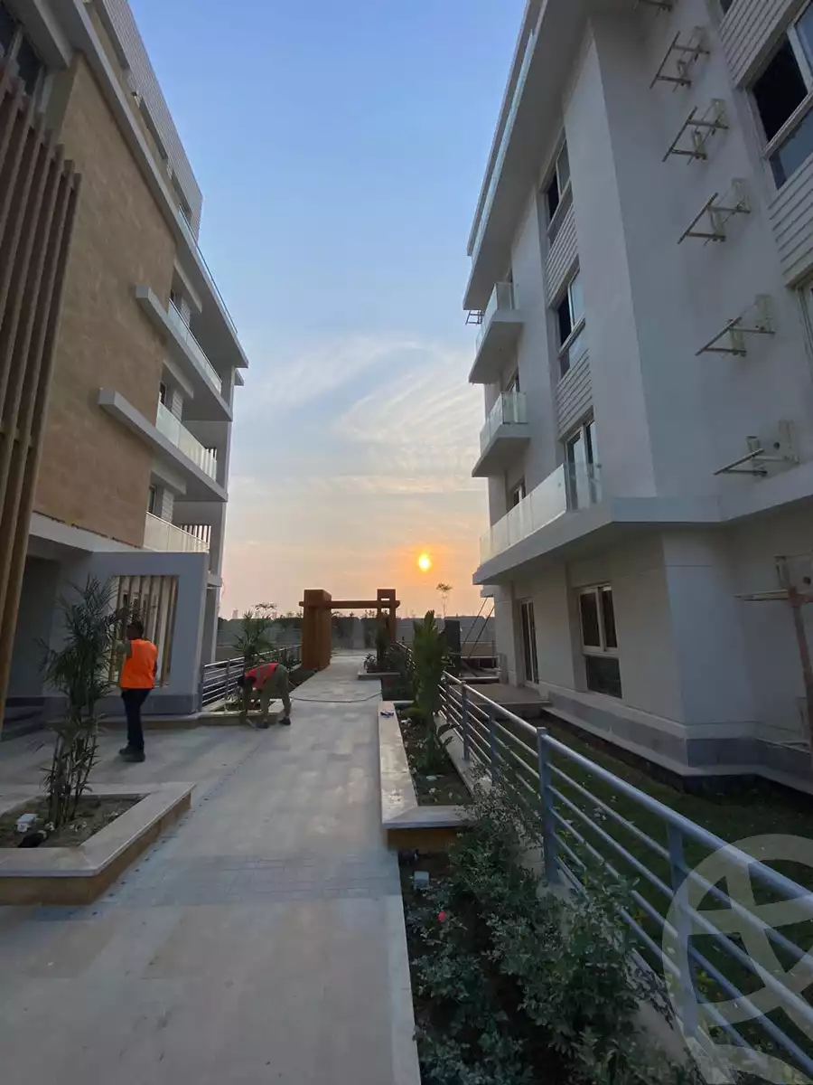 https://aqarmap.com.eg/en/listing/6203838-for-sale-cairo-6th-of-october-compounds-mountain-view-icity-october