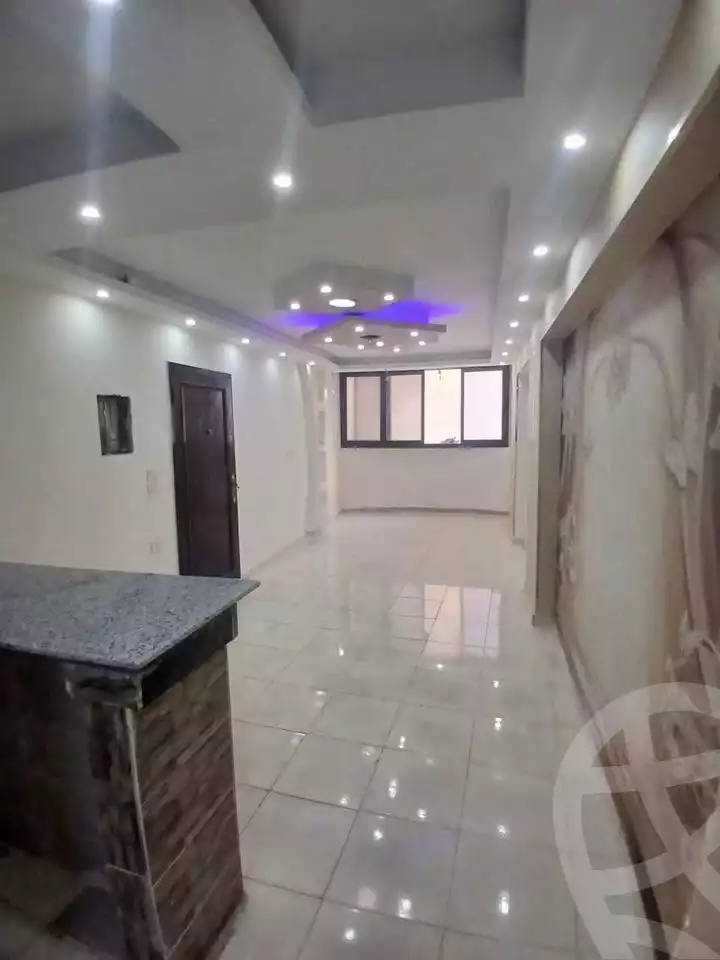 https://aqarmap.com.eg/ar/listing/6200448-for-sale-qalyubia-shubra-el-khaima-om-bayoumi