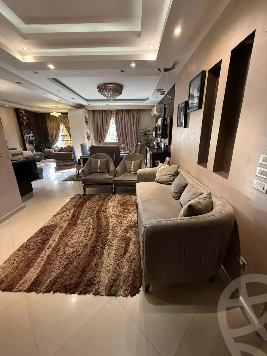 https://aqarmap.com.eg/ar/listing/6205947-for-sale-cairo-new-cairo-gharb-arabila-selim-st