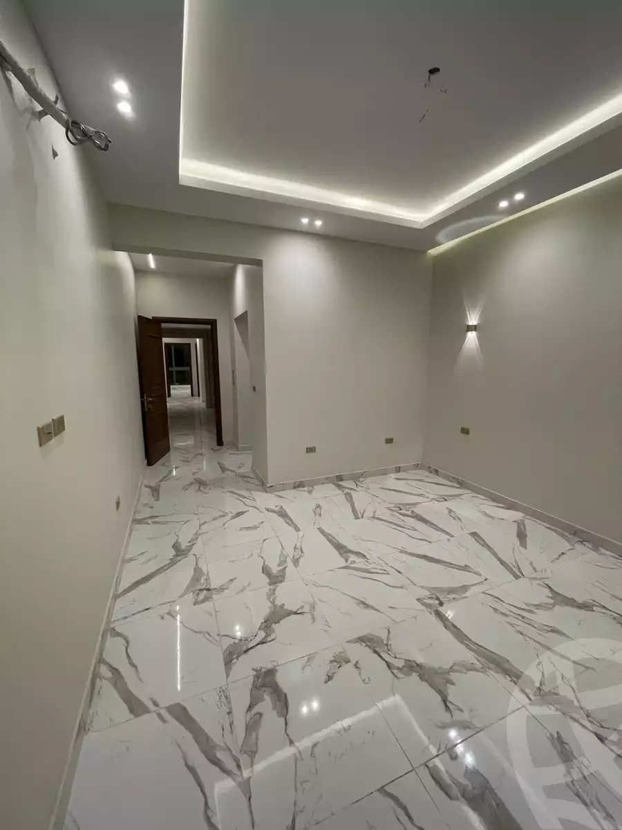 https://aqarmap.com.eg/ar/listing/6206738-for-rent-cairo-new-cairo-compounds-fifth-square