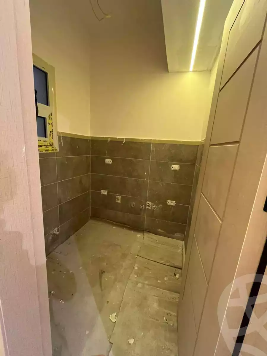 https://aqarmap.com.eg/ar/listing/6207297-for-sale-cairo-new-cairo-gharb-arabila-doctor-hani-maher-st