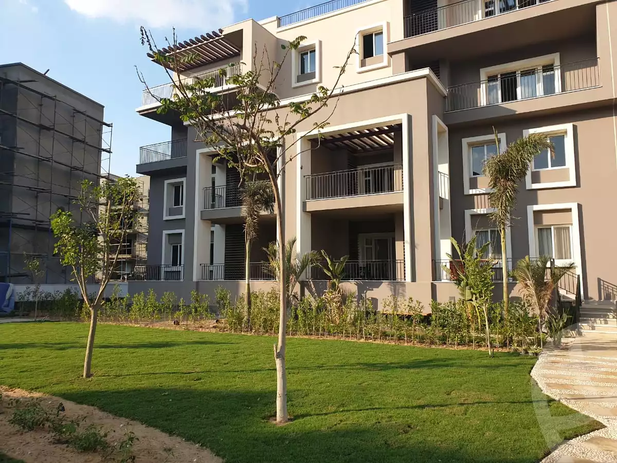 https://aqarmap.com.eg/en/listing/6209135-for-sale-cairo-6th-of-october-compounds-october-plaza