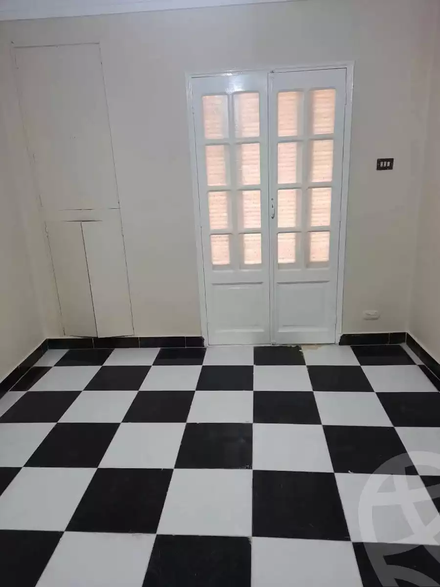 https://aqarmap.com.eg/en/listing/6210727-for-sale-gharbia-tanta-tanta-city-al-shahid-hamza-alilbashi-st