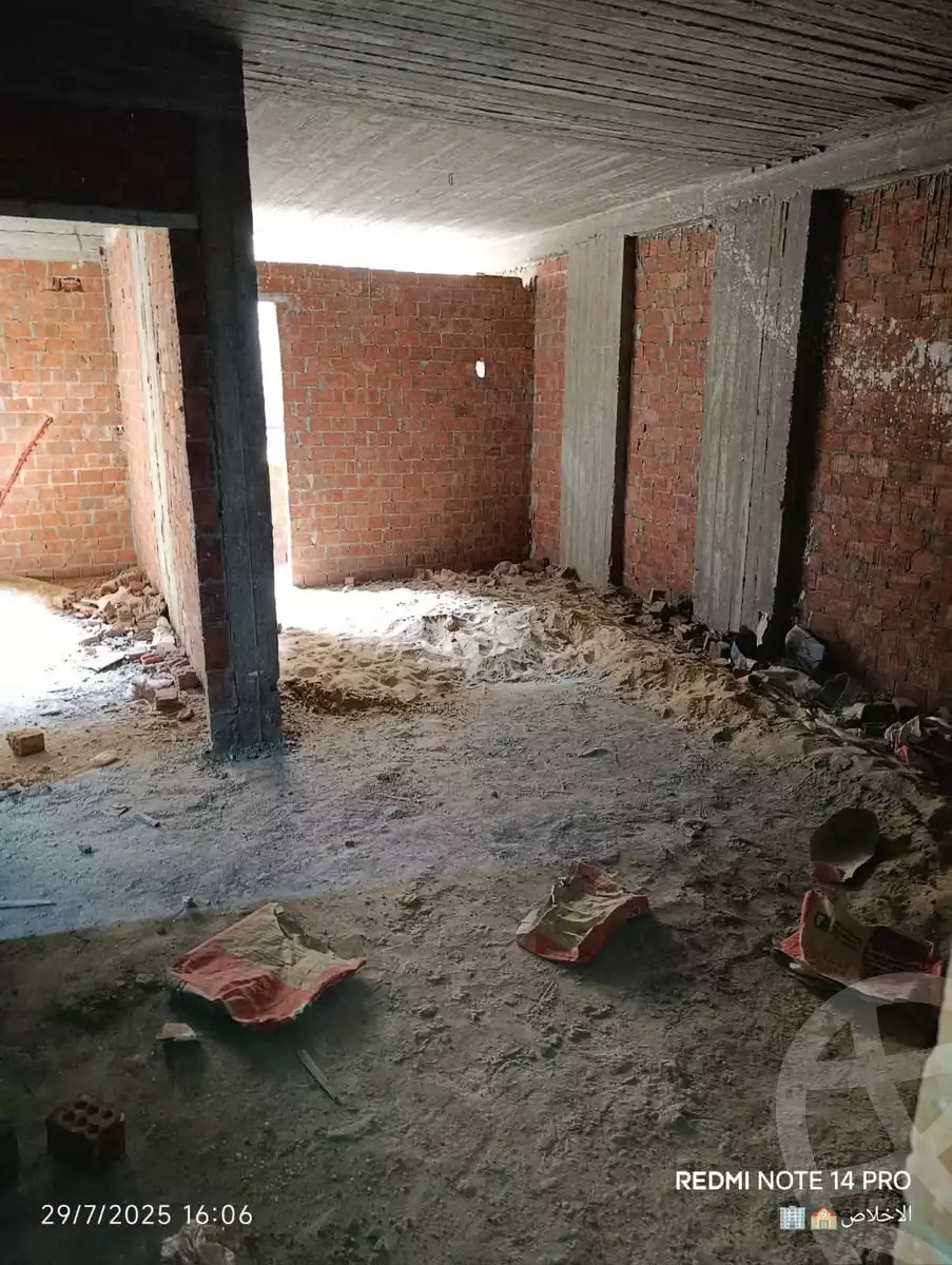https://aqarmap.com.eg/en/listing/6211088-for-sale-qalyubia-shubra-el-khaima-om-bayoumi