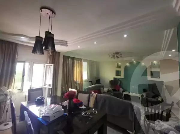 https://aqarmap.com.eg/ar/listing/6211117-for-sale-cairo-faisal-kafr-tohormos-queen-nazli-st