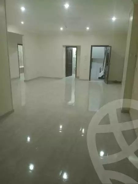 https://aqarmap.com.eg/ar/listing/6211374-for-rent-sohag-sohag-city